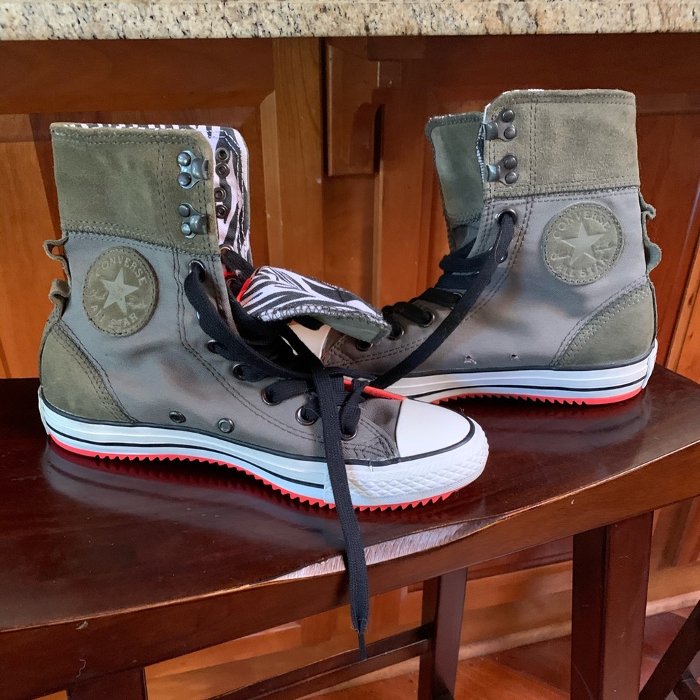 Retro Chick Converse